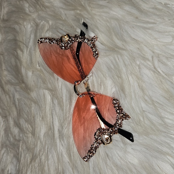 Y2K Butterfly Rhinestone Sunglasses - Rose Glow - Picture 3 of 7